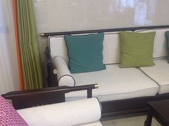 -香山湖渔家大院