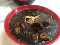 -小龙大肉面馆