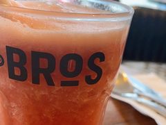 -Moka Bros 摩卡站(西单大悦城店)