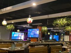 -麦凯伦烧烤·精酿超级工厂店(金桥总店)