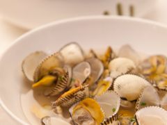 -品海楼·大连海胆锅贴馆(东港店)