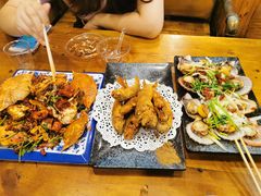 -老东镇啤酒屋海鲜加工·蒸汽海鲜·海鲜烧烤(台东店)