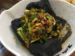 -黑白电视长沙小吃(美林M·LIVE天地东座店)