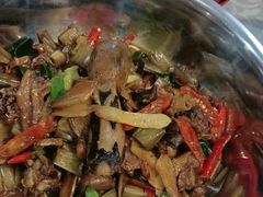 -萬家灯火·私房湘菜·22年老手艺(南岭大道店)