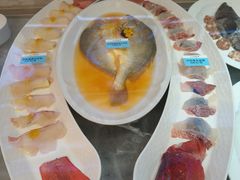 -品海楼·大连海胆锅贴馆(东港店)