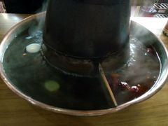 -东镇老火锅(长春路首店)