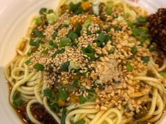 -百荣世贸商城