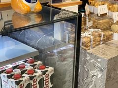 -HAVE A ROOM·有间质果(总店)