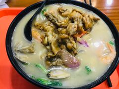 海鲜牛蛙面-台州老六海鲜面馆(上南总店)