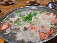 -亮欢寨酸汤鱼(沙冲路店)