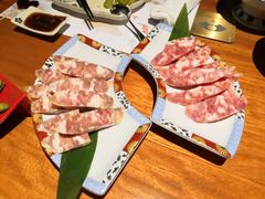 -肉魁屋·烧肉·烧鸟·酒场(高新店)