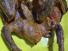 -烤肉小伙烤肉店