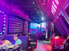-粉墨特色菜·烧烤音乐酒馆