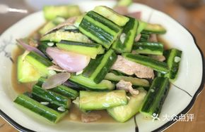 Stir-fried Luffa with Sliced Pork