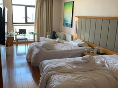 -全季酒店(郑州建设路碧沙岗地铁站店)