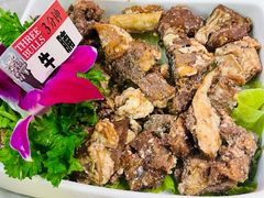 -三头牛·潮汕牛肉生蚝火锅 (夏湾店)