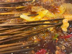 红汤锅底-江二娃串串香(科园四路总店)