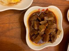 -三两春肚肺汤(崂山路店)