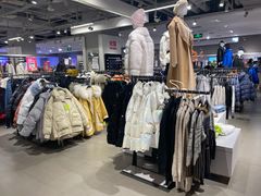 -唯品会(北京国瑞城店)