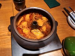 -云海肴·汽锅鸡·云南菜(天山百盛优客店)