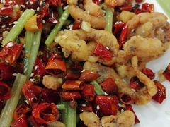 干煸鱿鱼须-大眼锅贴水饺(河东店)
