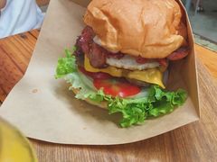 -BURGER BRO'S