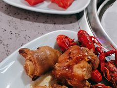-金滏山烤肉·海鲜·火锅自助餐厅(襄阳万达店)