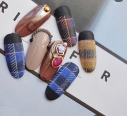 -Pink You美甲美睫纹绣定制中心