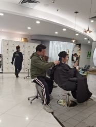 -八佰伴8008星级形象店