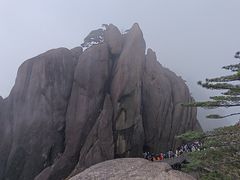 -黄山光明顶山庄