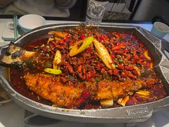 -江边城外烤全鱼(世茂广场店)