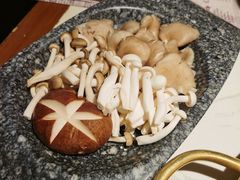 -哥老官重庆美蛙鱼头(虹口龙之梦店)