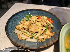 -半山腰·云南菜(侨福芳草地店)