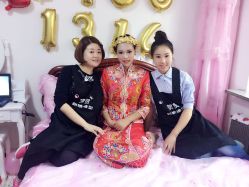 -贺贺新娘造型婚纱店
