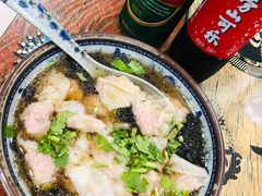 招牌野馄炖-老谢野馄饨(延安路店)