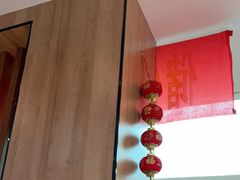 -有红鸡毛店·川菜(建设路店)