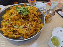 -精悦蓉(松江万达广场店)