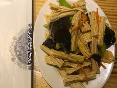 -刘一龙虾(数码路店)