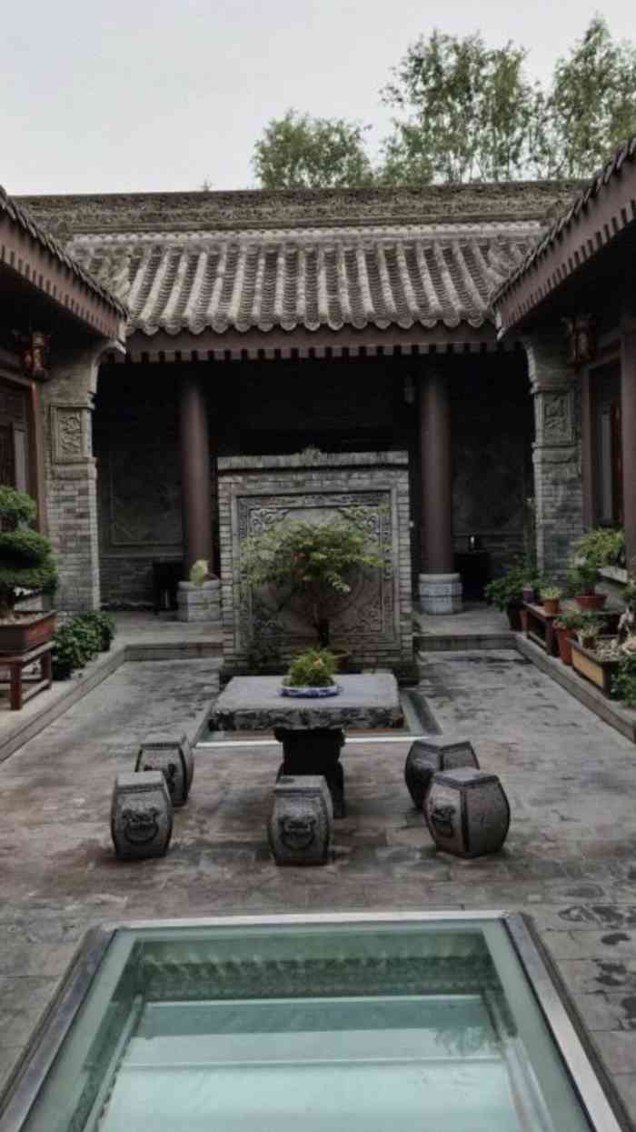 秦苑-"停车不方便的说,公园里的很多业态比起综合."-大众点评移动版