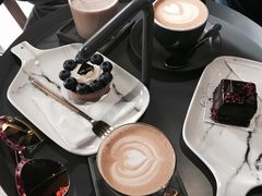 -UNI UNI(环亚凯瑟琳店)