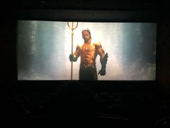 -新世界国际影城