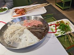 -佰人王串串香火锅(洋珠巷店)