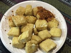 -88号小吃店·经典云南菜·地道纳西美食