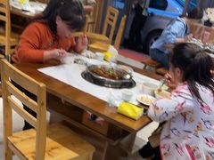 -乡土特色.冷锅鱼.牦牛肉汤锅