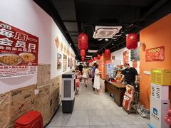 -荆九爷爆炒桥头三嫩(云南北路店)