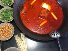红锅锅底-星鸿社重庆老火锅