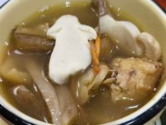 -菌之家·专业纯野生菌火锅·特色炒菌