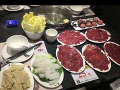 -名门潮牛·鲜牛肉海鲜火锅.烧烤自助餐厅(诚丰广场店)
