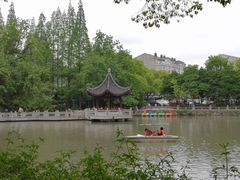 -汇龙潭