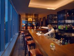 -广州柏悦酒店·悦吧·顶楼露天酒吧